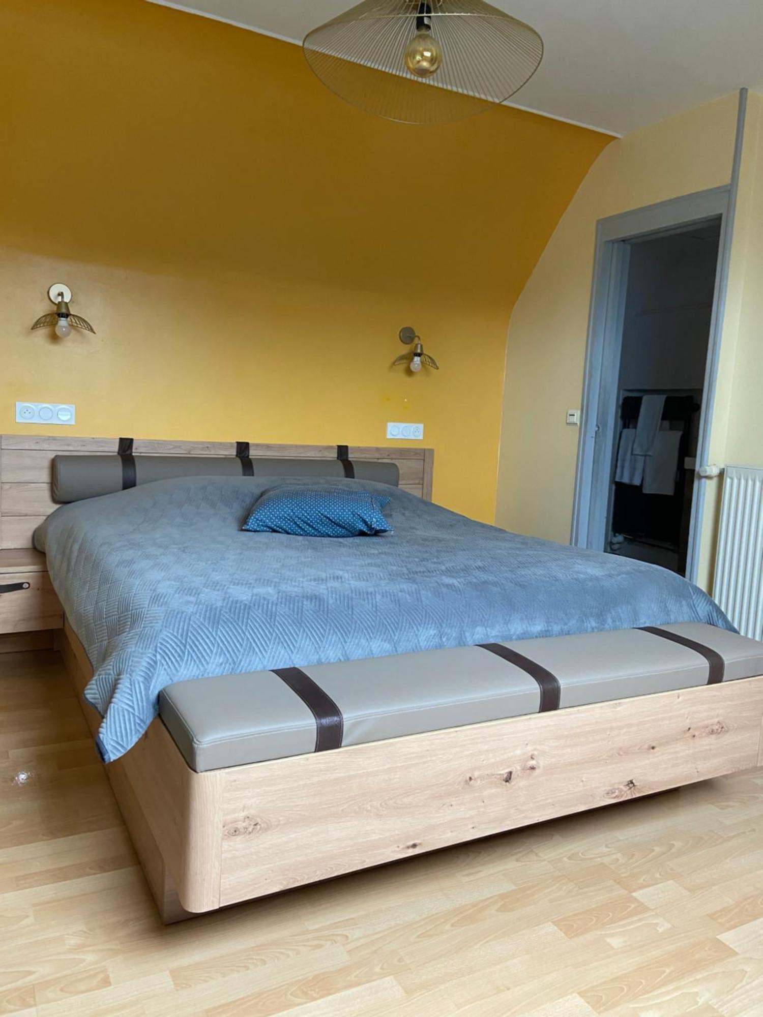 Bed and Breakfast La Penate Pluduno Екстер'єр фото