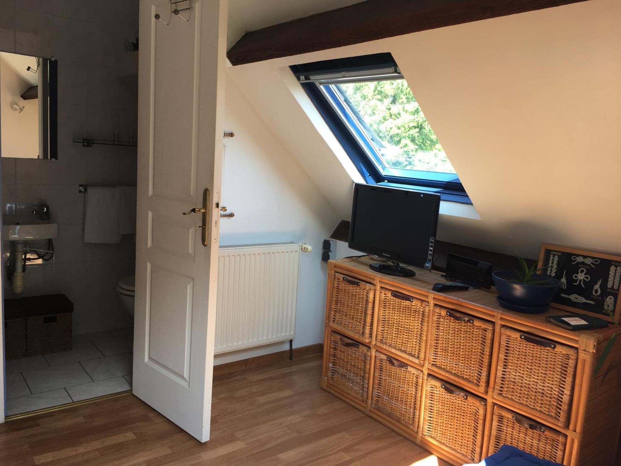 Bed and Breakfast La Penate Pluduno Екстер'єр фото